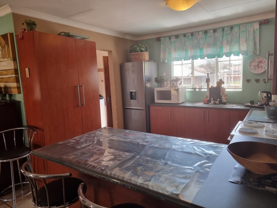 3 Bedroom Property for Sale in Kathu Northern Cape